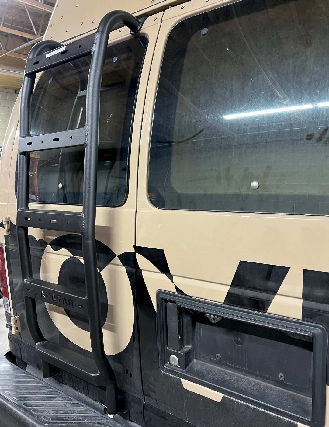 Avatar Offroad | Ford E-Series Rear Ladder