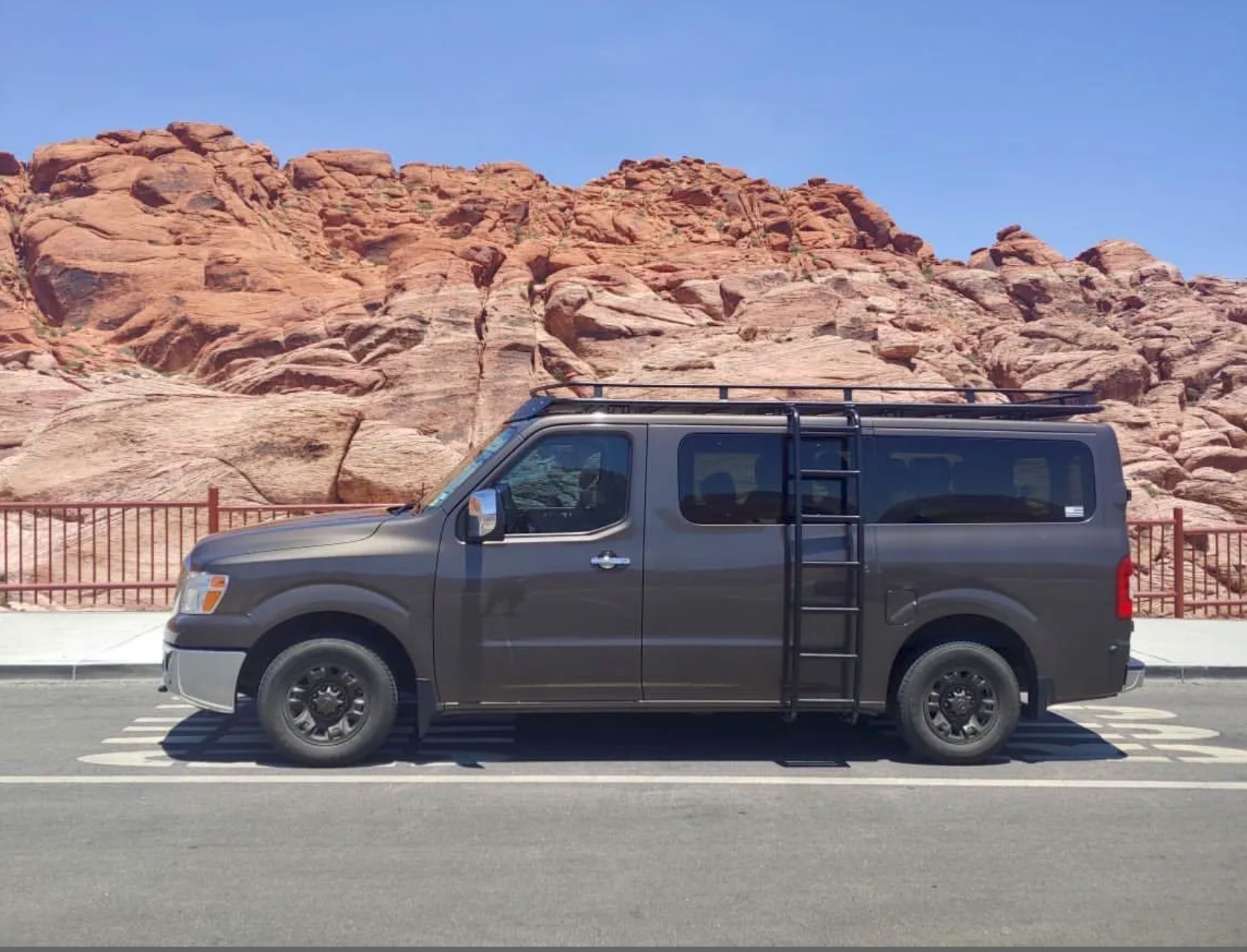 Avatar Offroad | NV3500 Side Ladder