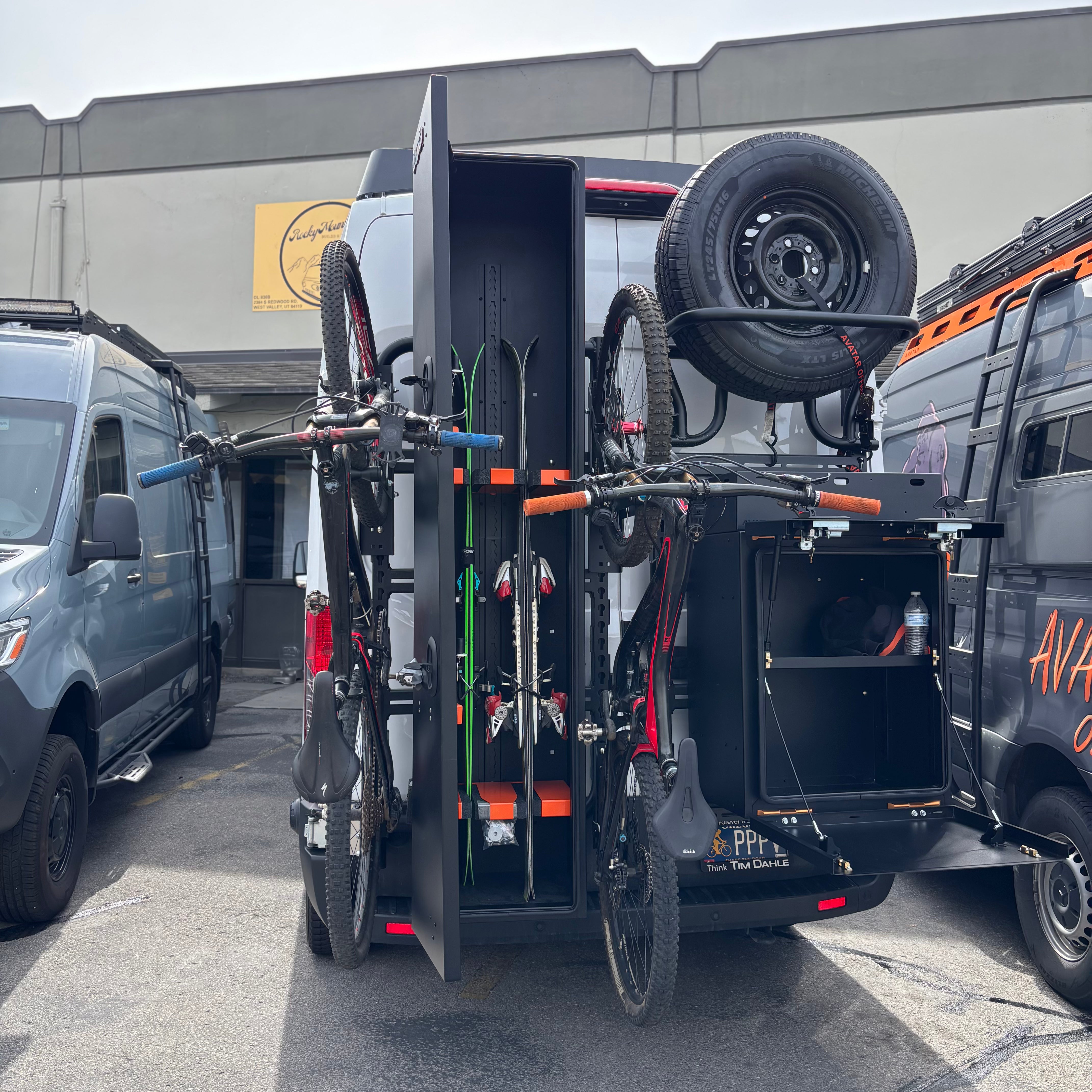 Avatar Vertical Bike Rack for Van